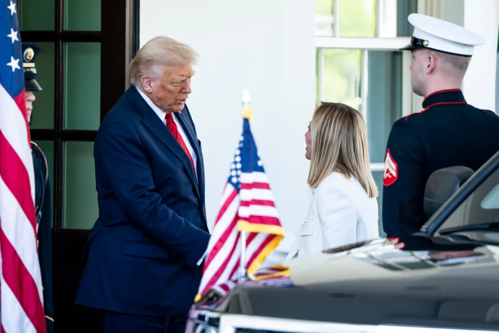 Trump Eyes Tariff Deals as Italy’s PM Visits White House 6 17trump-news-header-update-1223pm-mwbp-superJumbo