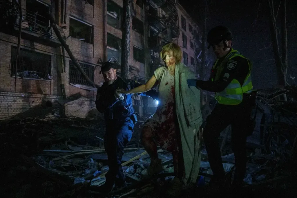 Trump Urges Putin to Stop as Russia Bombs Ukraine Again 2 ukrine-tramesh