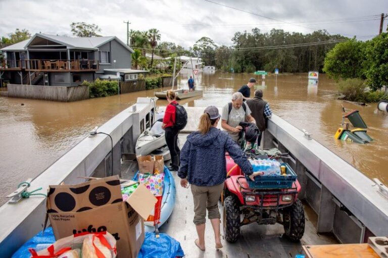 At Least 5 Dead in 'Devastating' Floods Across Eastern Australia-tramesh