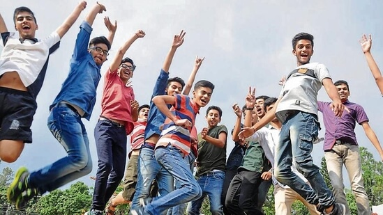 NEET UG 2025 AIR 1 Mahesh Kumar Scores 99.99%, Here’s the Top-tramesh